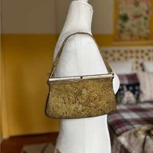 Chic Gold Shoulder Bag for Women